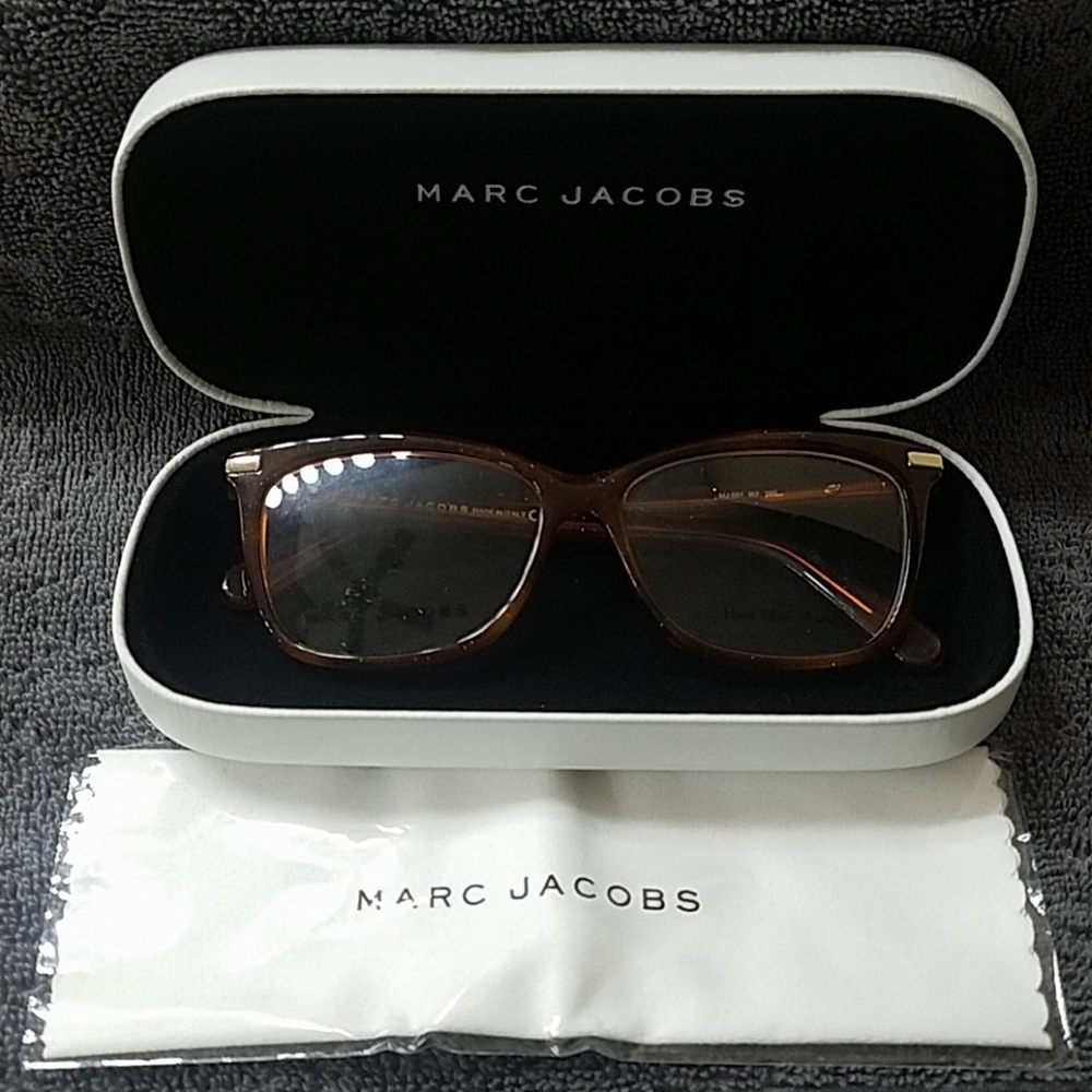 Marc Jacobs frame